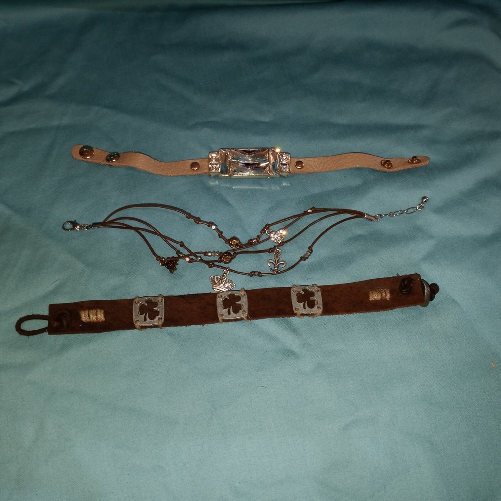 Leather And String Bracelets ‎ Lot Of 3 Shamrock Rhinestone Charms